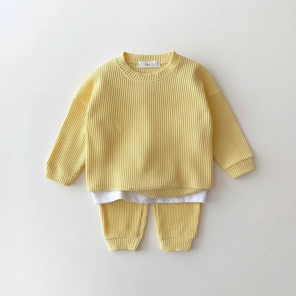 Ensemble sweat et pantalon tricoté