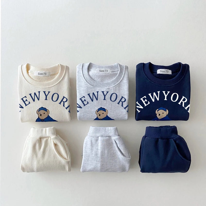 Ensemble sweat ourson
