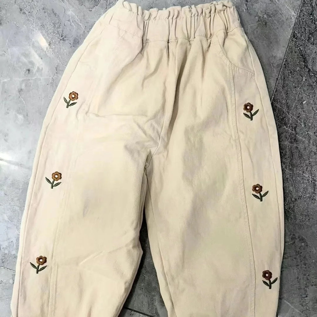 Pantalon en coton brodé