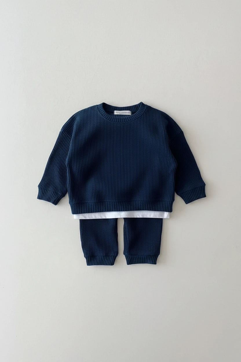 Ensemble sweat et pantalon tricoté